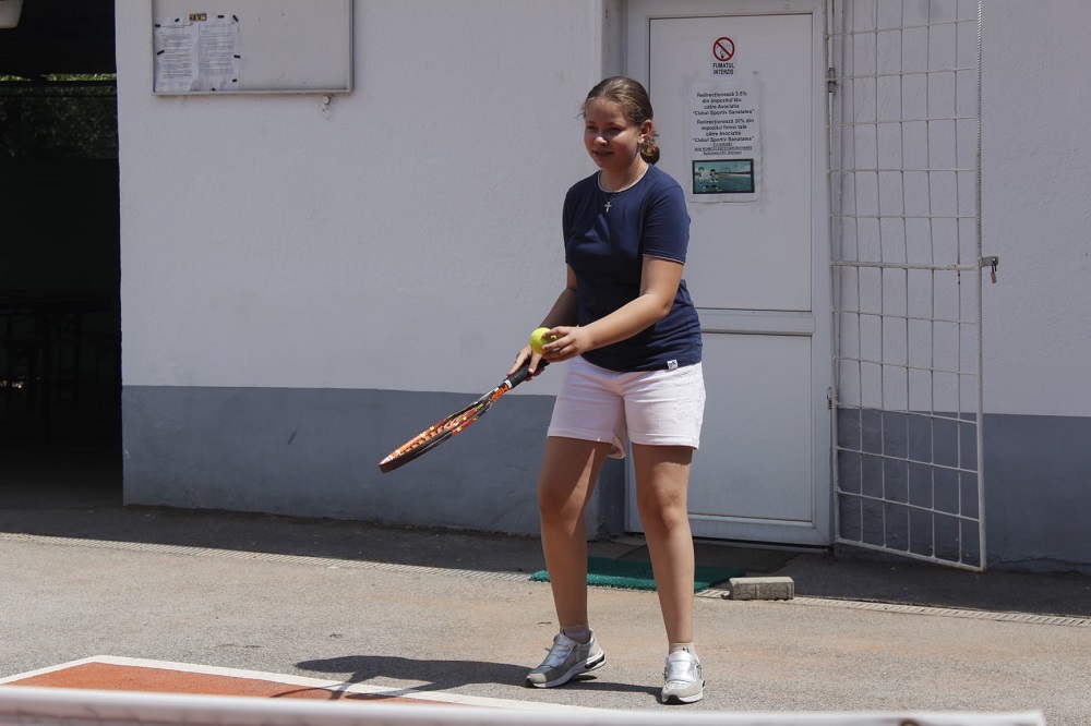 Navy density Accustom Înscrieri pentru tenis, la clubul sportiv Sănătatea - TeleBuzz