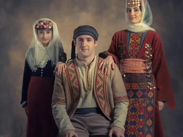 Tradiții și obiceiuri străvechi la armeni. Alimentele, muzica și portul popular